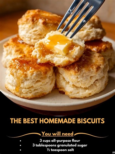 The 😋 Best Homemade Biscuits Ingredients: 3 cups all-purpose flour 3 tablespoons granulated sugar ½ teaspoon salt 4 teaspoons baking powder ..... Full Recipe in Coʍmеոτ 💬 💗 | Grandma's Best Recipes