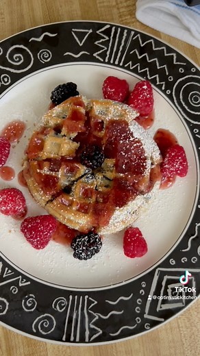 Fancy Waffles for the win!😋🧇🍓 #OptimisticKitchen #happyeating #makeyourkitchenyourhappyplace #budgetfriendly #foodbudget #budgetmeals #HomeCook #FoodBlogger #HomeCooking #comfortfood #waffles #fancywaffles #breakfastfood #morningmeal | Optimistic Kitchen