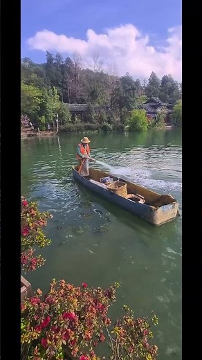 [중국 리장(여강)여행] "호수 정화를 위한 부유물 제거 현장을 보다(흑룡담공원, 운남성)"