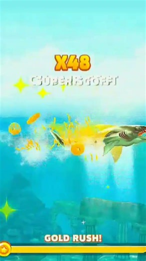 hungry shark and new game play #shortvideo 🥶