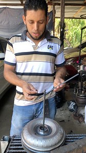 Varilla roto de bomba de aceite de transmisión automática de Ford Escape 2007 #tallerrubi #tallerrubi2 #paratiiiiiiiiiiiiiiiiiiiiiiiiiiiiiii #motores #taller #motor #mechanic #mecanica #tallermecanico #ford | Taller Rubí