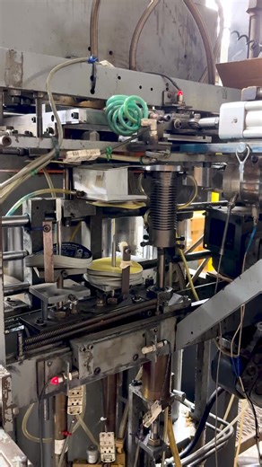 12K views · 244 reactions | The presses at Quality Record Pressings are turning out the highest quality LPs! On the press this week! Muddy Waters - 'The Best Of Muddy Waters' Ben Webster - 'King of the Tenors' Gerry Mulligan & Johnny Hodges - 'Gerry Mulligan Meets Johnny Hodges' Otis Redding - 'Pain In My Heart' Find these titles at Acoustic Sounds: https://store.acousticsounds.com #atlanticrecords #verve #chessrecords | Acoustic Sounds | Facebook