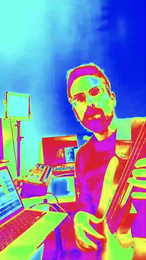 Fretless bass jam with Casio FZ1 pad