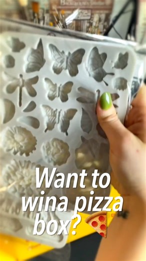 rules on www.stamperia.com Want to win a pizza box? 🍕🎉 | Stamperia