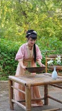 Crafting traditional soap from combining lard with seashells