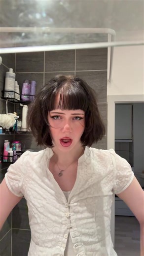 Bibble (@bibblekittyyyy)’s videos with original sound - # 𝙇