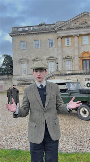 Great Houses & Estates on Instagram: "This is one of the finest country houses in England. Kirtlington Park was built in the 1740s although its beauty stems from the work of the 16th century architect Andrea Palladio. It stands like a sentinel in the Oxfordshire countryside. For centuries, this family home has been at the heart of a great estate, stewarding the land and enhancing its beauty."