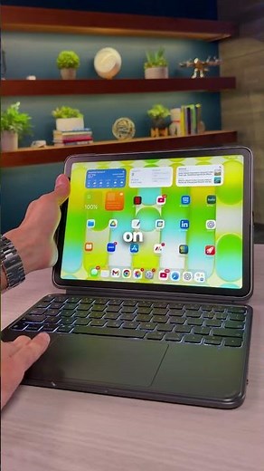 iPad vs MacBook Neo. The iPad definitely wins! ✨ Keyboard link pinned in comments.