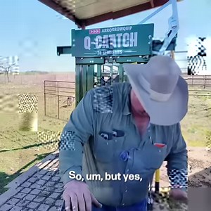 Did we make a mistake getting the Arrowquip Q-Catch 74 Series cattle chute? Come along as we make a repair and see how it works! 🛠️ | Bar 7 Ranch
