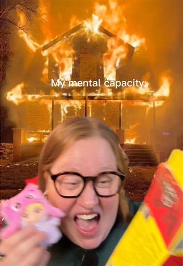 My brain cannot compute the horrors, let’s open some blind boxes 🥴 #blindbox #blindboxopening #blindboxunboxing #wakuku #unboxing