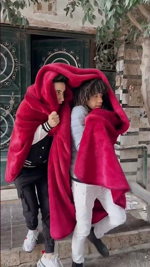 انا وصاحبى واحنا رايحين الامتحان 😂