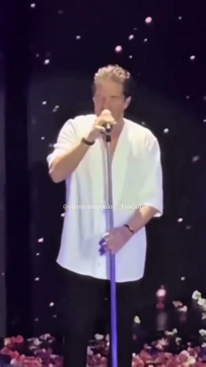 ...φταίω...από τα ομορφότερα τραγούδια του Νίκου.... 💔