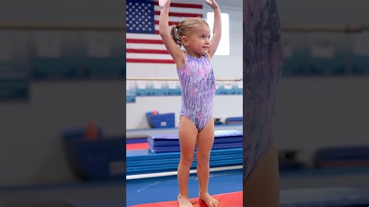 Kid gymnast shows off skills