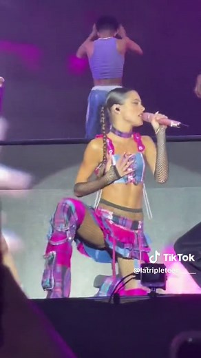 Suéltate el pelo🩷 - TINI en Vivo