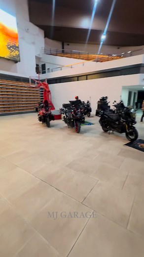 ADV160 “ADVenture Touring Builds!” Quick View! ~ #MJGarage #ADV160 #ADVenture | 𝕄𝕁 𝔾𝔸ℝ𝔸𝔾𝔼