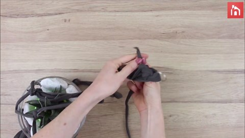 How To Give Your Old T-shirts A Second Chance – 2 Cool Up-cycling Ideas