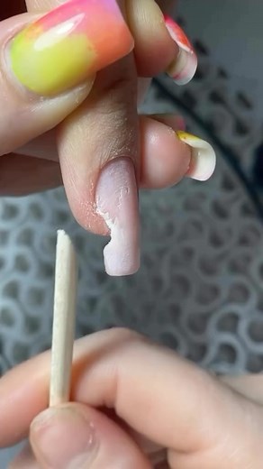 2.6K reactions · 56 shares | How to repair a broken nail ✨ Save for later - #nails #nailinspo #nailtrends #trendynails #nailsoftheday #nailsofinstagram #naillooks #nailart #nailartist #nailtech #nailtutorials #nailsathome #Nailboo #dippowder #dippowdernails #dipnails #dippowdermanicure #dipkit #nailboodipkit #gelpolish #pinknails #summernails #nailsofinstagram | Nailboo | Facebook