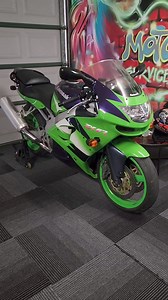 Newest acquisition $4685 1998 KAWASAKI ZX6R 40k odo Full clear vin history Stock condition Great condition unrestored 26 years old. Oem fairings and paint stickers etc Runs and rides incredibly well Rego 1/25 rwc provided Has your bumps little marks here there But presents great condition Trade in welcome finance available shipping Australia wide | L & S Motorsports Services and Consulting