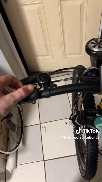 Before,during&after Returning customer in today with they’re bike and kit to get it converted The blue horizon aka trek marlin 7 Converted to 72v ⚡️ Paired with a 2000w mtx pushing 3600w 45a controller Ukc1 display 1-5 selected modes 🔋 Hydraulic brakes Twist throttle Rockshox forks Torque arm & much more ✅ Customer is happy with his new bike 💯👌🏽 Not for the feint hearted 🙏🏽 fitted by us @liverpoolebikebuilds If you want this doing to your own bike or want one like this already done message