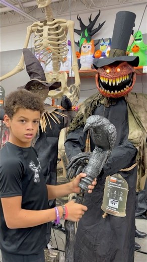 🎃 Guardian of the Gourds Is TERRIFYING! 😱 | Home Depot Halloween 2026