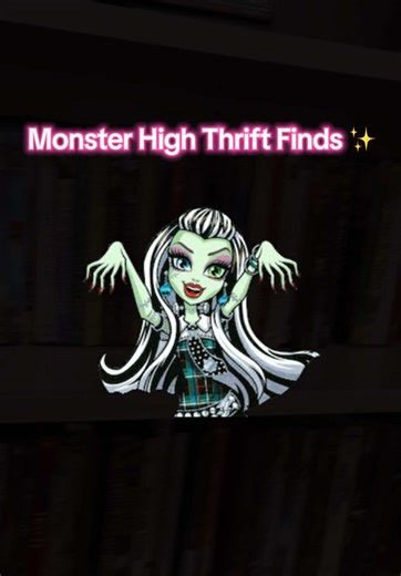 I love finding monster high books 🤩✨ #monsterhighdolls #monsterhighcontent #monsterhigh #monsterhighg1 #monsterhighbooks