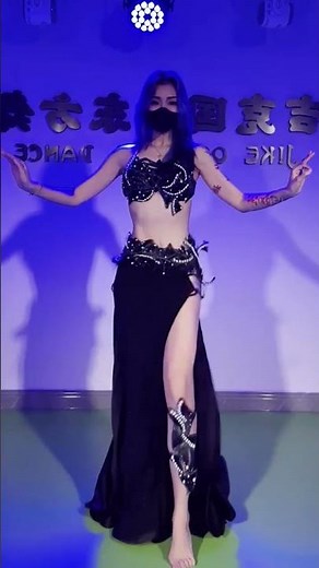 Hypnotic Rhythm 🎶 | Stunning Belly Dance Performance #hiphop #dance #tahitiandance #bellydance #yt