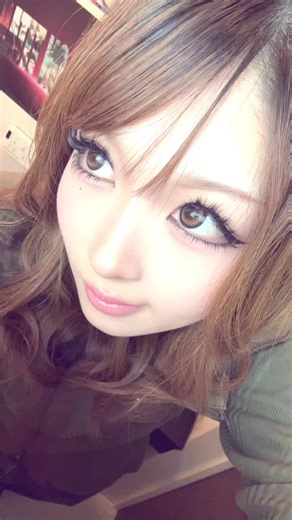 実家トイレで感じるギャルの思い出