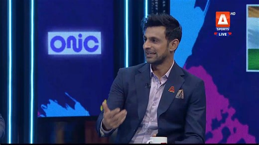 1.1M views · 33K reactions | #ShoaibMalik gives #ViratKohli's example in response to #WasimAkram's question about how young batters can learn the art of strike rotation. #ASportsHD #ARYZAP #CWC23 #ThePavilion #MoinKhan #FakhreAlam #MisbahulHaq #INDvBAN | ASports | Facebook