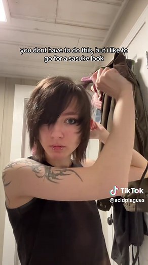 How to Style Emo Hair: A Step-by-Step Guide