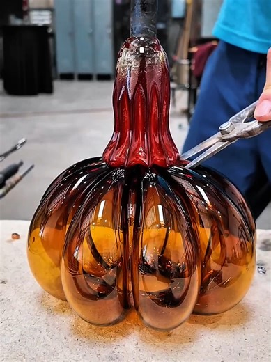 Creating the Perfect Glass Pumpkin: A Step-by-Step Guide