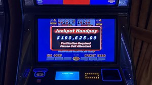 Caesars Palace guest hits $100K jackpot on video poker