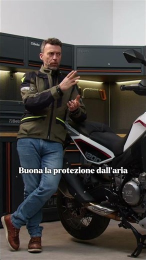 Moto Morini X-Cape 1200: com’è la protezione aerodinamica?