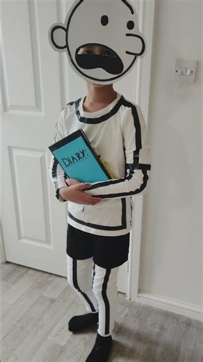 DIY world book Day costume #diy #trendingshorts #worldbookday #diyideas #easytomake #diycostume #art