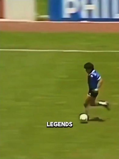 Insane Diego Maradona Magic Skills ✨⚽