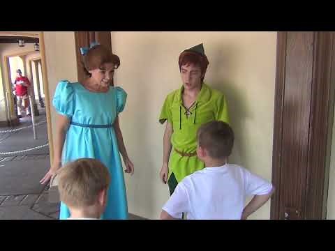 Meeting Peter Pan & Wendy at Disney World Magic Kingdom