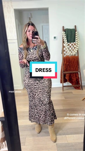 Maxi Dress Outfit Ideas for Spring Fashion