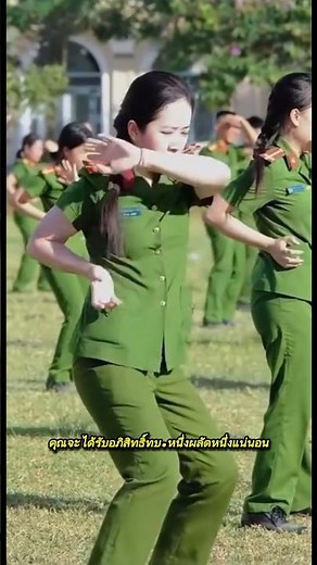 นักศึกษาเวียดนามฝึกทหาร #นักศึกษา #เกณฑ์ทหาร #เวียดนาม
