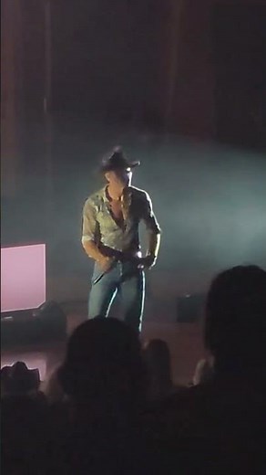 Tim McGraw live like you were dying Blossom music center Cuyahoga falls ohio 7/17/26