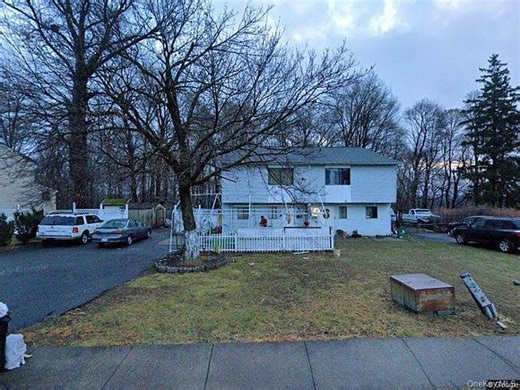 22 Slinn Ave, Spring Valley, NY 10977 | Estately 🧡 | MLS# 992810