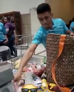 Refuse plastic bags! It’s simple, you have the choice to help Show aloha one step at a time www.oceandefenderadventures.com | OCEAN DEFENDER - Hawaii