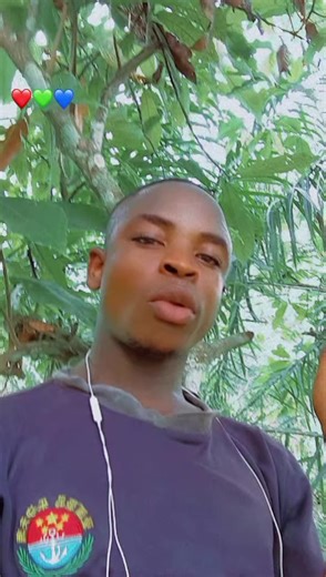 Vidéos de l'Australien 🇭🇲🇭🇲🇭🇲 (@loxtralien) avec son original - l'Australien 🇭🇲🇭🇲🇭🇲