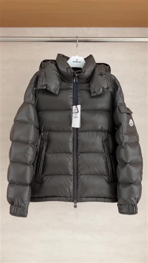 #moncler #amiesboutique #foryoupage #coat #fyp