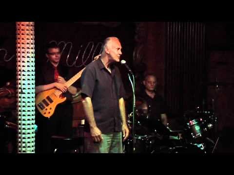 Marc Smith performs "My Father's Coat" on Fear No ART
