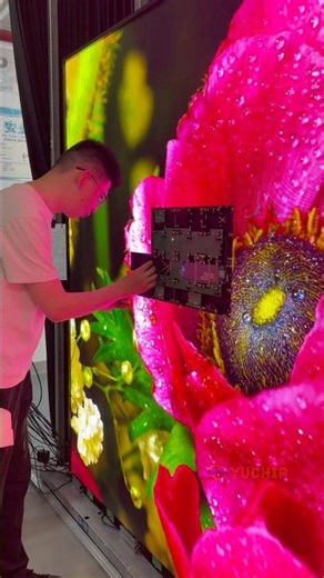 Watch an LED Screen Come Alive Module by Module.#yuchip #ledscreen #ledmodule #museum #shoppingmall