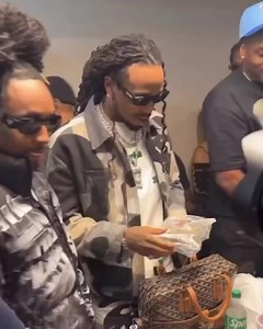 #Jacquees backstage at his concert with #TraeYoung & #Quavo | 2Cool2Bl0g