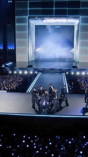 BTS — MIC DROP 🎤 (Live Performance at Netflix) #BTS #MicDrop #arirang #swim #btsliveonnetflix