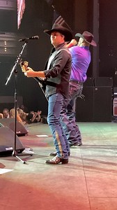 Taking it back to early March when we rocked Las Vegas in one of the last shows with y’all! 🎶🤠🇺🇸 | Big & Rich
