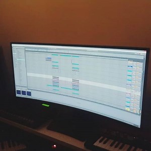 Going a bit 🌴🍍🍹 on this one 🙊 | Oliver Nelson