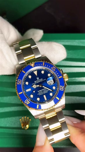 Avior Dallas - Fine Jewelry + Luxury Watches on Instagram: "You don’t need to know the name. We do. 🔥VIP Master @chefavnersamuel #dallasjeweler #preownedwatch #dallasjewelry #dallasluxury #watchdealer"