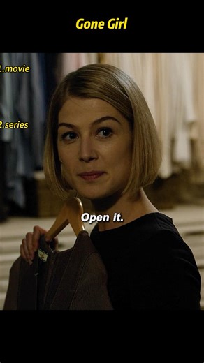 🎬 Gone Girl (2014) | Secrets Behind a Perfect Life